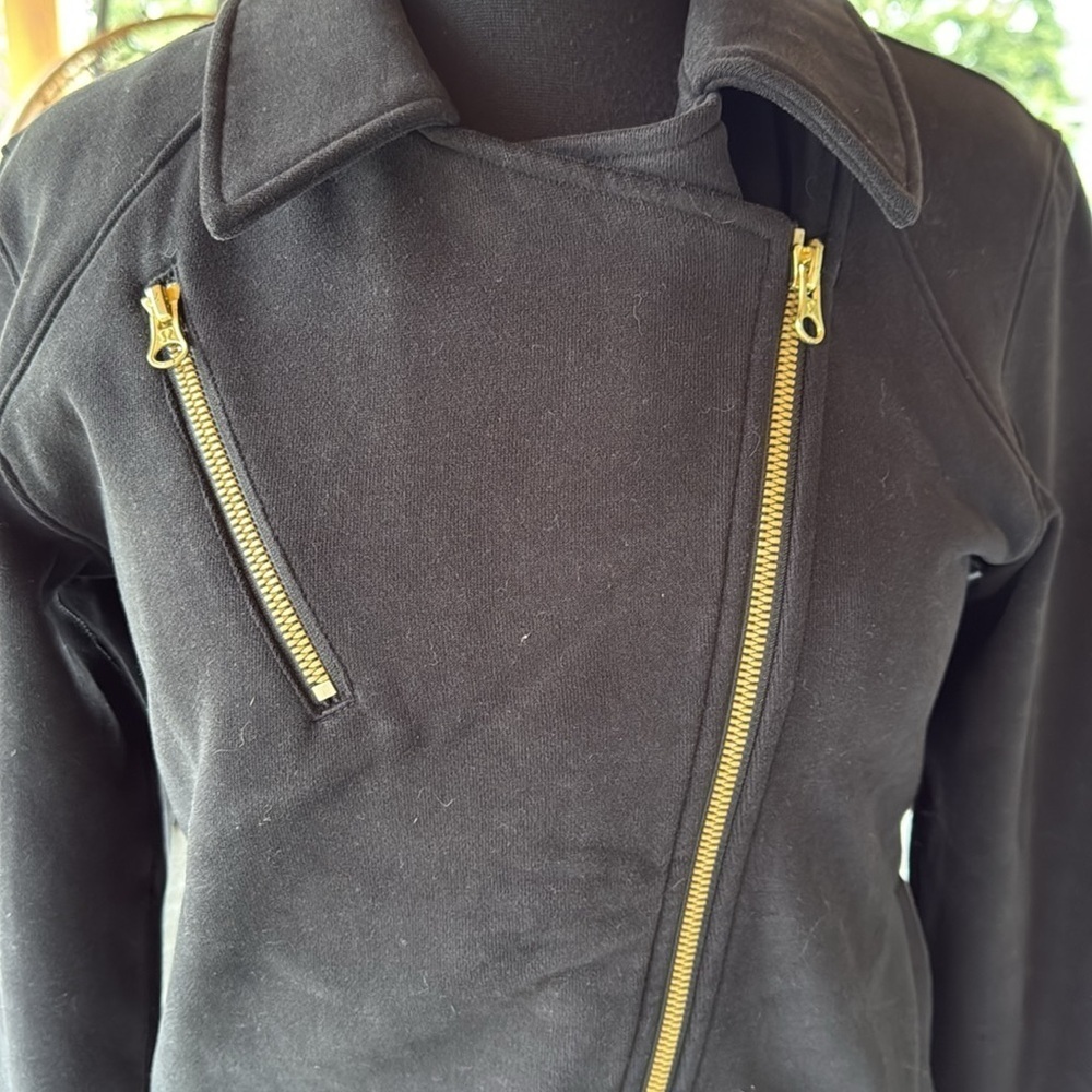 Lululemon | Lab Shadow Jacket - Picture 11 of 14